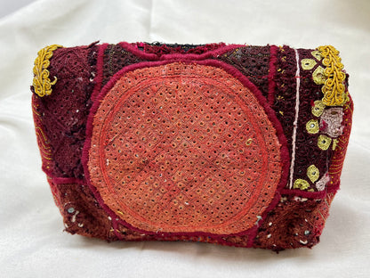 Clutch India com tecido e peças antigas (Originais) - Tendências Online Store